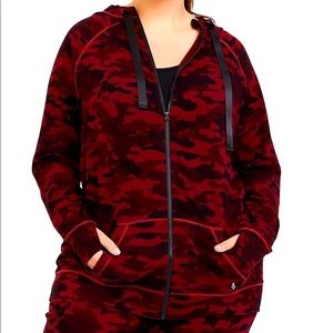 Torrid Size 3 Red and Black Camo Active Jacket